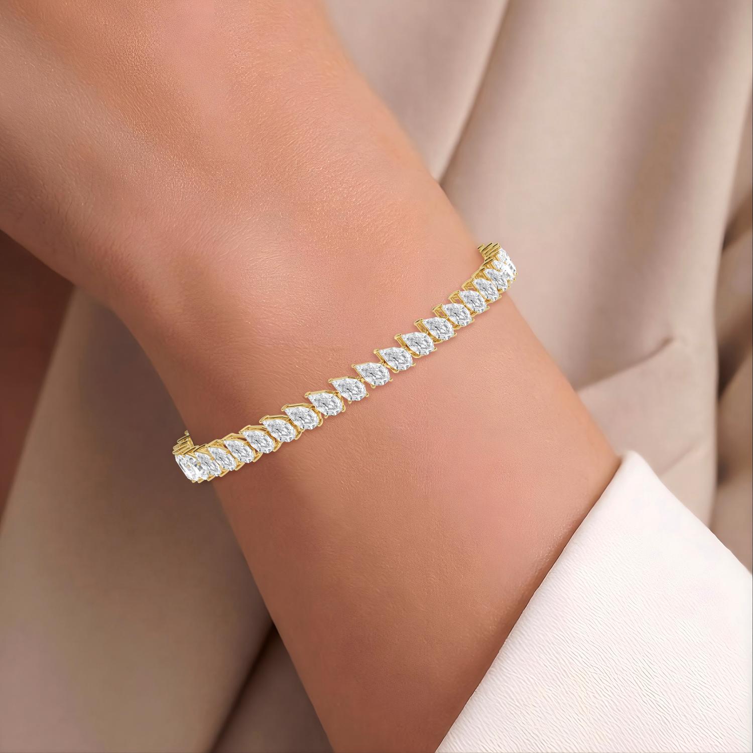 14K Yellow Gold Diamond Bracelet