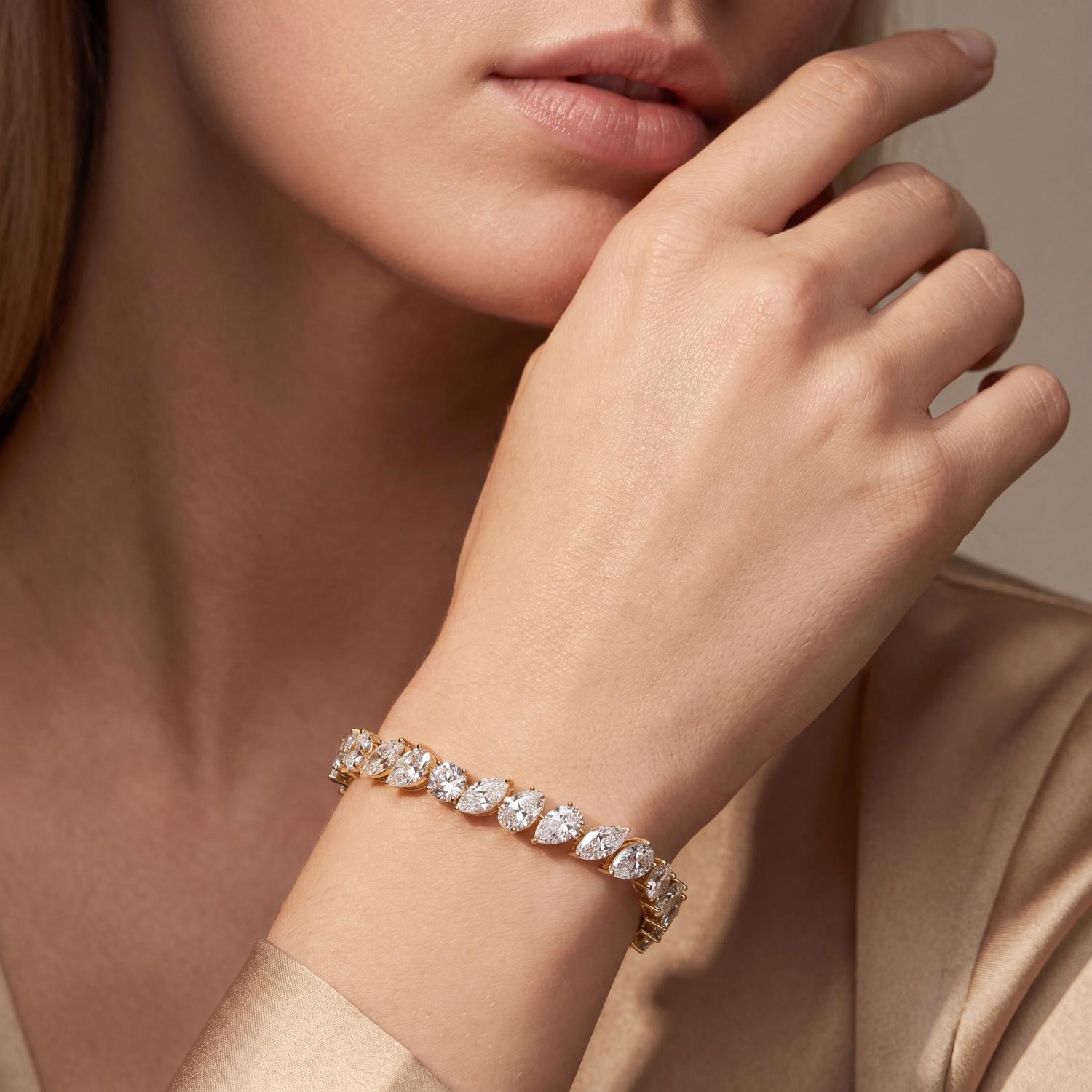 14K Yellow Gold Diamond Bracelet