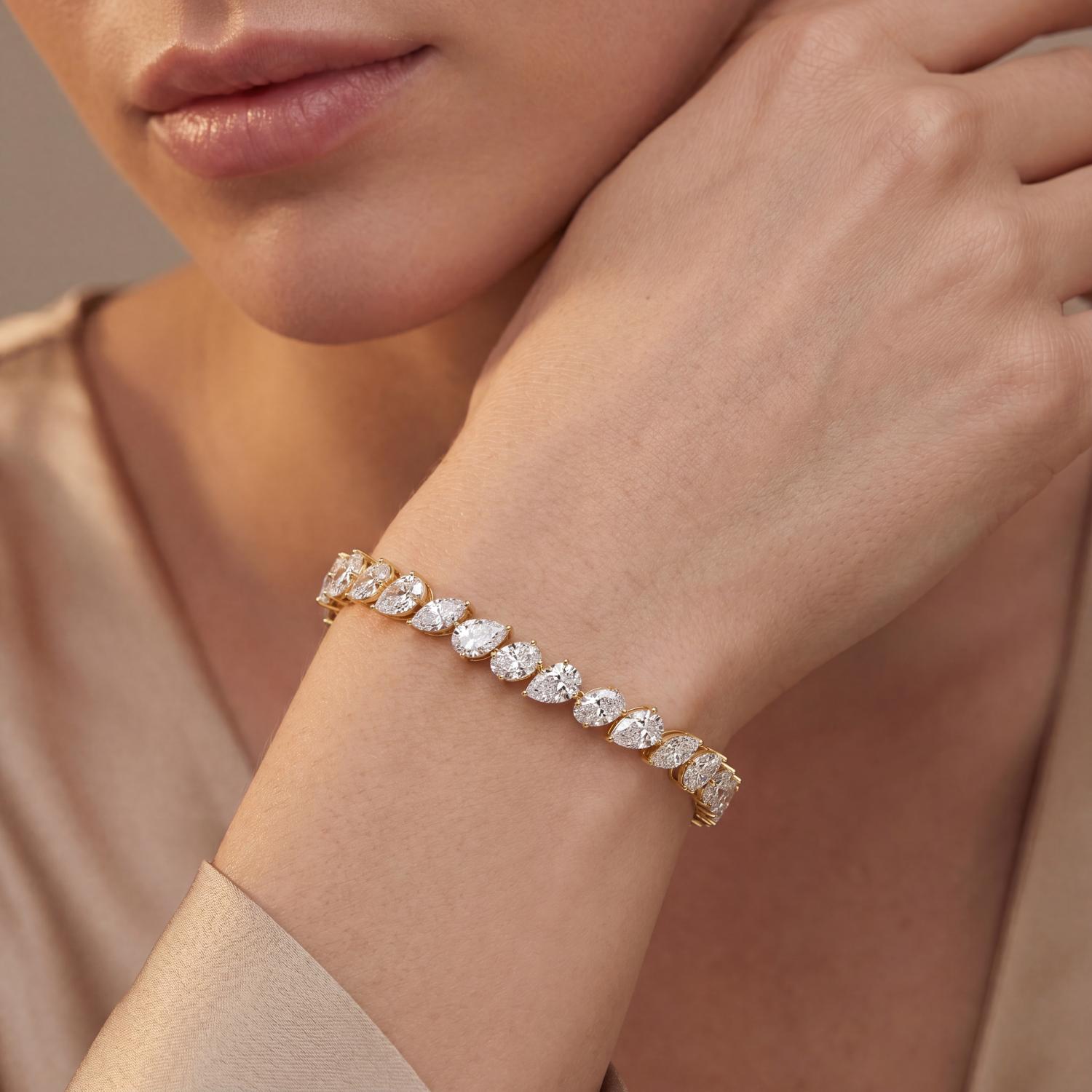14K Yellow Gold Diamond Bracelet