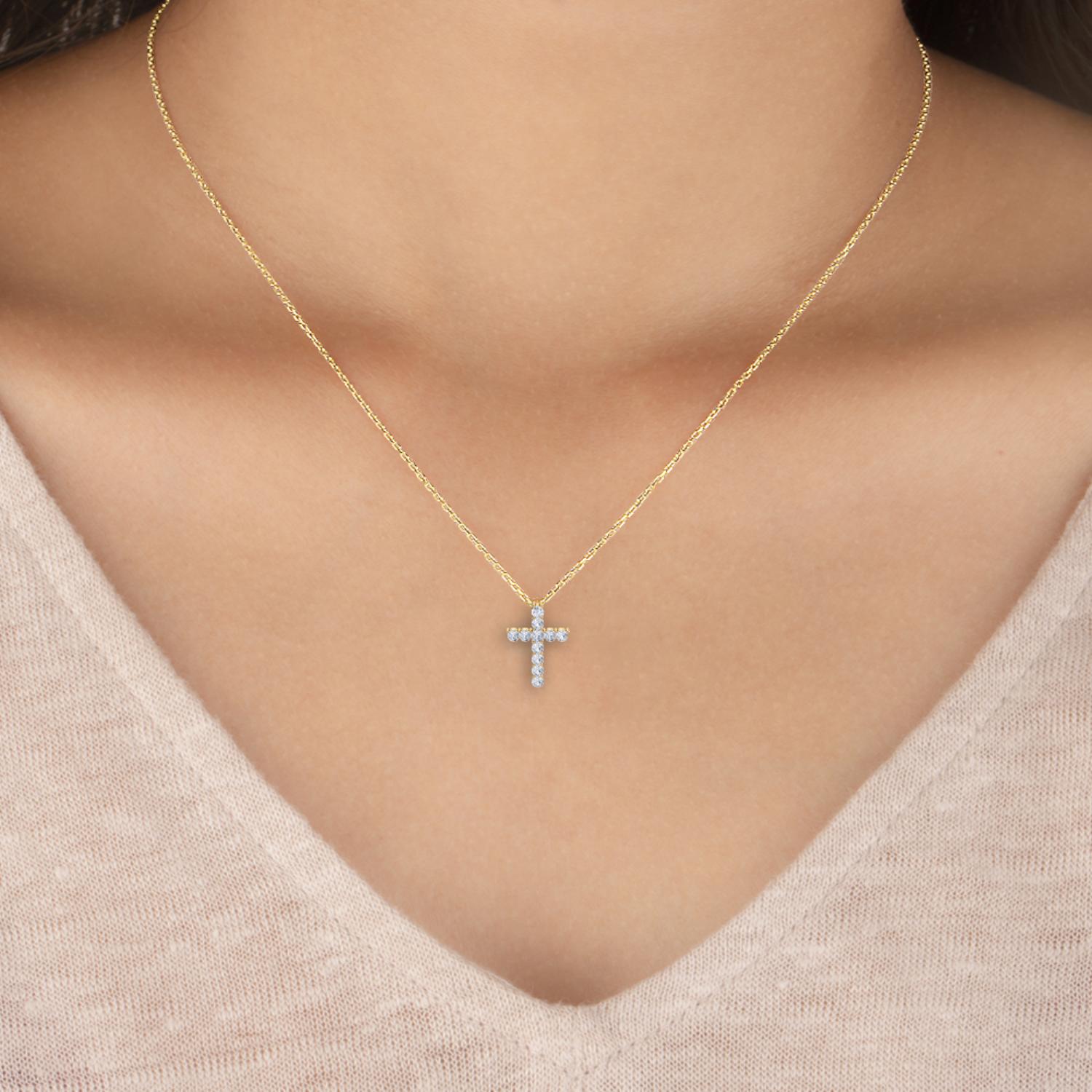14K Yellow Gold Diamond Pendant