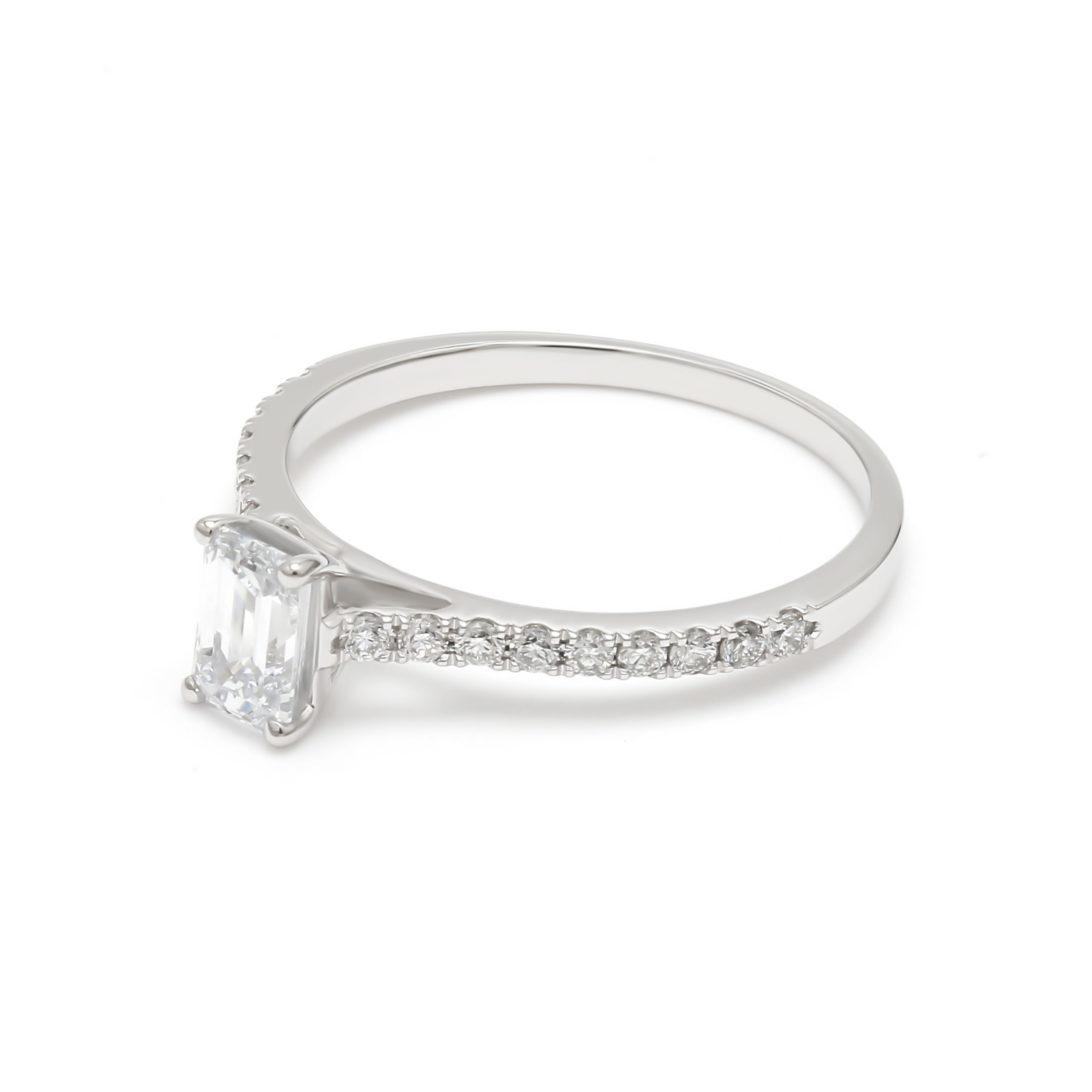 10K White Gold Diamond Engagement Ring