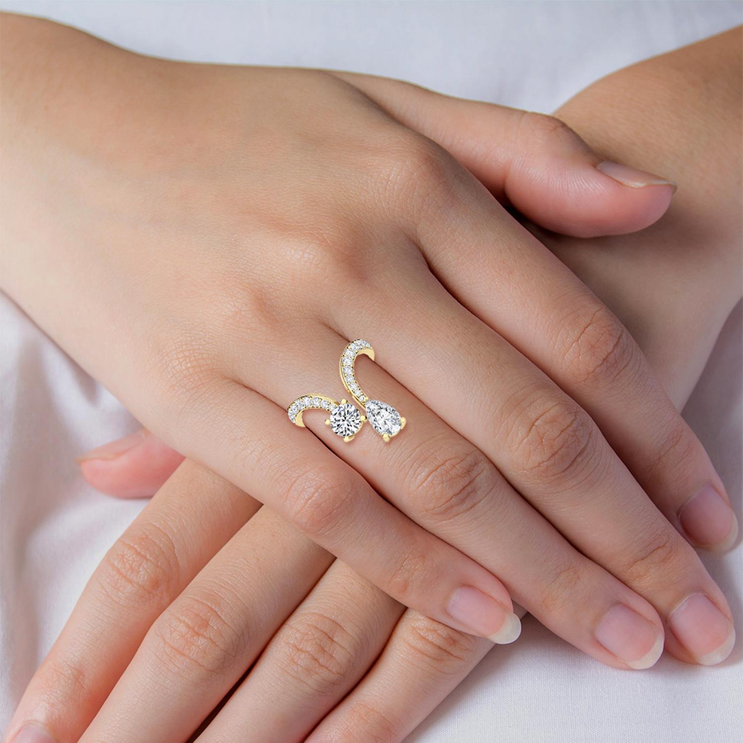 14K Yellow Gold Diamond Ring